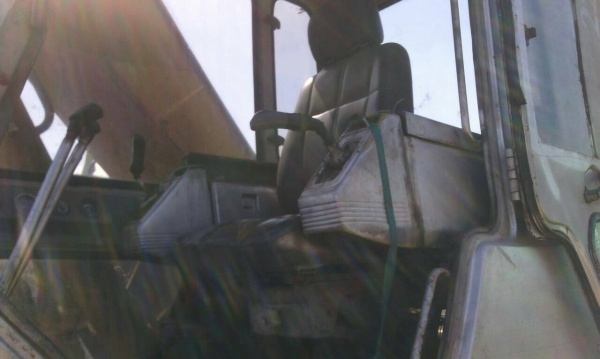 ขายสิบล้อและแม๊คโฮ รถพร้อมใช้งาน สิบล้อมีเล่มทะเบียนทะเบียนไม่ขาด แม๊คโฮไม่มีเอกสาร ขายสิบล้อและแม๊คโฮ รถพร้อมใช้งาน สิบล้อมีเล่มทะเบียนทะเบียนไม่ขาด แม๊คโฮไม่มีเอกสาร