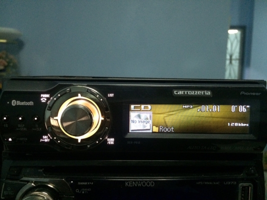 Pioneer DEH-P810 รุ่นใหญ่ 24Bit จอสี BLUETOOTH AUDIO MP3 CD AUX EQ16แบน CROSSOVERในตัว ปรีเอ้า2ชุด กราฟฟิคหน้าจอ มือ2 ญี่ปุ่น