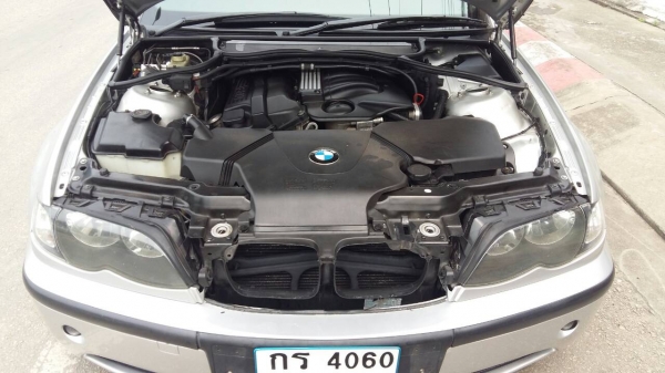 BMW 318ia E46 ปี03 อยากได้เท่าไหร่ต่อรองได้ครับ