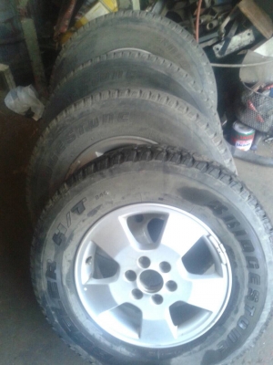 แม็ก NAVARA  แถมยางขอบ 16" ชุดละ 4,000 บาท