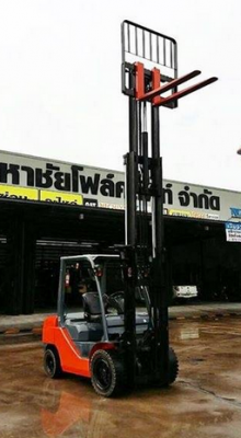 จำหน่ายรถ Forklift Toyota 3 ตัน ดีเซล 8FD30 (ญี่ปุ่น) ปี 2008 เสา 4.5 เมตร + Side Shift คุณภาพเยี่ยม