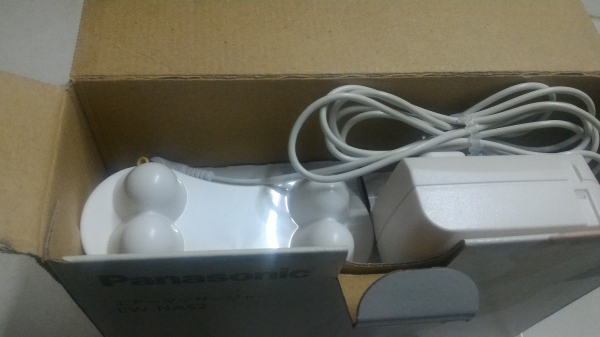 เครื่องนวดดันด้วยลม Panasonic ทำงานได้เหมือนใช้มือมานวด สามารถนวดได้ตามส่วนต่างๆของร่างกาย