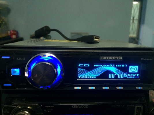 Pioneer DEH-P620 รุ่นใหญ่ USB Ipod MP3-RW CD-RW AUX ปรีเอ้า2ชุด หน้าจดสไลด์ไฟฟ้า กราฟฟิก EQ7แบน คุมกล่องCD มือ2 ญี่ปุ่น