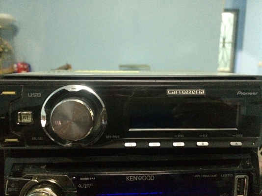 Pioneer DEH-P620 รุ่นใหญ่ USB Ipod MP3-RW CD-RW AUX ปรีเอ้า2ชุด หน้าจดสไลด์ไฟฟ้า กราฟฟิก EQ7แบน คุมกล่องCD มือ2 ญี่ปุ่น