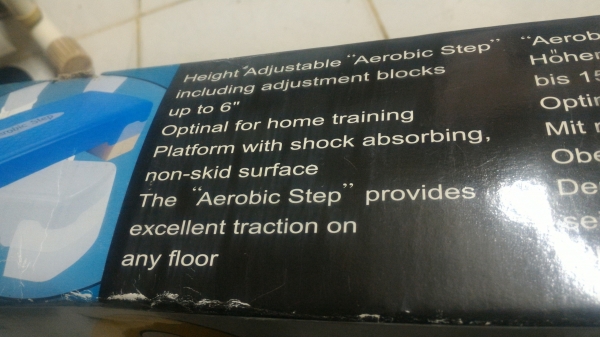 แท่นใช้ร่วมการออกกำลังกาย Aerobic  Step สามารถปรับความสูงต่ำได้ ตัวแท่นแข็งแรง
