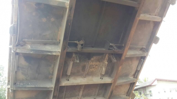 10ล้อพ่วง ISUZU DECA FXZ-360 ยูโร-3 ปี53 แม่+ลูกดั้มเหล็กสามมิตรฯ เดิมบาง **ขาย ISUZU DECA FXZ-360 EURO-3 22ล้อพ่วงแม่+ลูก ดั้มเหล็กSMM สามมิตรฯ สภาพดี เดิมบาง พร้อมใช้งาน ลูก3คานแท้6.50ม. ISUZU DECA FXZ-360 EURO-3 ปี53 เครื่องเดิม