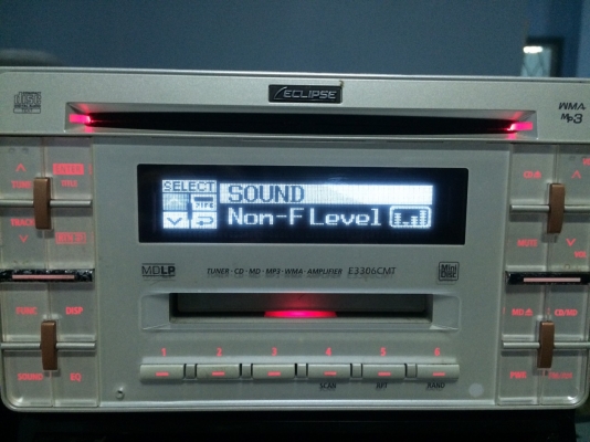 ECLIPSE E3306CMT  24bit ADVANCED MULTI-Bit MP3 CD AUX ดีไซด์สวย X-Over2Way ปรีเอ้า1ชุด มือ2 ญี่ปุ่น  Line:Mcballza