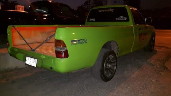 ขายครับสตาด้า1997 ขาย95000 เครื่องเดิมๆ2500cc สภาพพร้อมใช้งาน