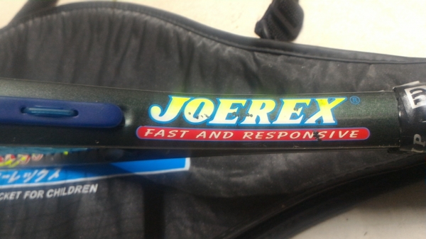 ไม้เทสนิสสำหรับเด็กอย่างดี  JOEREX  พร้อมซองเก็นอย่างดี น้ำหนักเบา