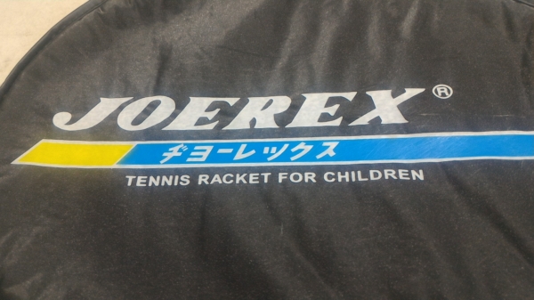 ไม้เทสนิสสำหรับเด็กอย่างดี  JOEREX  พร้อมซองเก็นอย่างดี น้ำหนักเบา