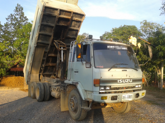 ISUZU ROCKY 195