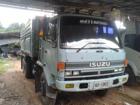 ISUZU ROCKY 195