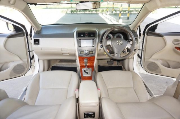 2010 TOYOTA COROLLA ALTIS 2.0 V 2010 TOYOTA COROLLA ALTIS 2.0 V