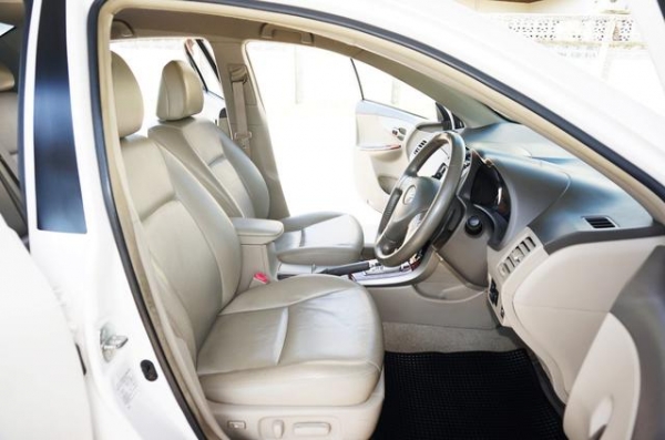 2010 TOYOTA COROLLA ALTIS 2.0 V 2010 TOYOTA COROLLA ALTIS 2.0 V