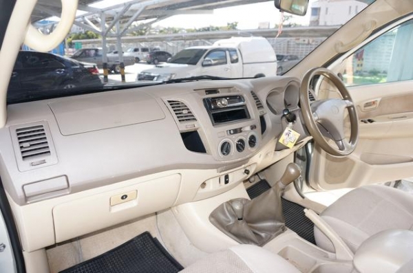 2007 TOYOTA HILUX VIGO 2.5 E CAB 4 WD