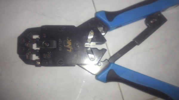 ขายคีมเข้าหัว RJ 10 ขายคีมเข้าหัว RJ 10