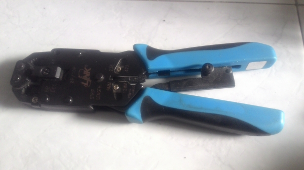 ขายคีมเข้าหัว RJ 10 ขายคีมเข้าหัว RJ 10