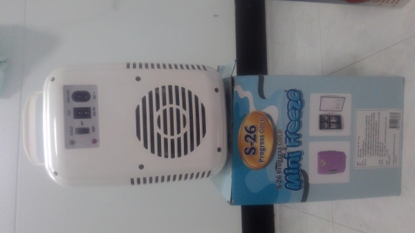 ตู้เย็นเล็ก ใช้ได้ทั้ง รถ 12v และ บ้าน