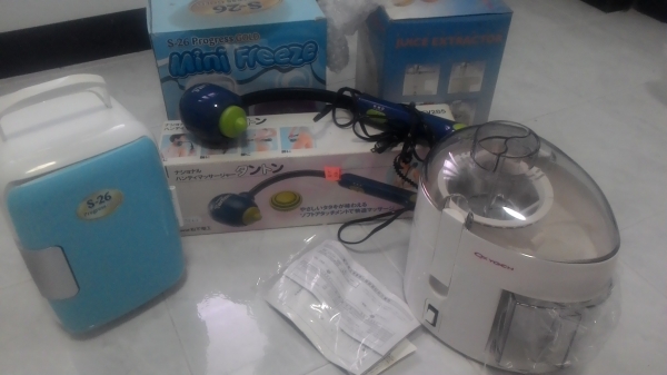 ตู้เย็นเล็ก ใช้ได้ทั้ง รถ 12v และ บ้าน