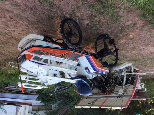 ขายรถดำนาคูโบต้า5แถว ขายรถดำนาคูโบต้า5แถว