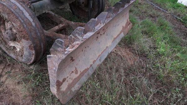 ขายรถไถ FORD 6600 ใบมีดอย่างเดียว ไม่มีเอกสาร ราคา 220000