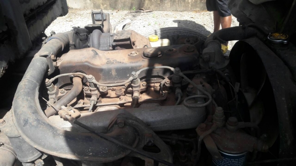 ขายรถบรรทุก 6 ล้อดัมพ์ ISUZU NPR 115 แรงม้ารถประกอบ แอร์พร้อม เกียร์สั้น เฟืองท้าย 145 ราคา 280000