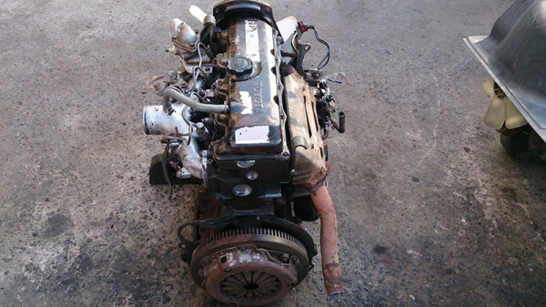 ขายเครื่องยนต์ดีเซล Toyota 2L Mighty