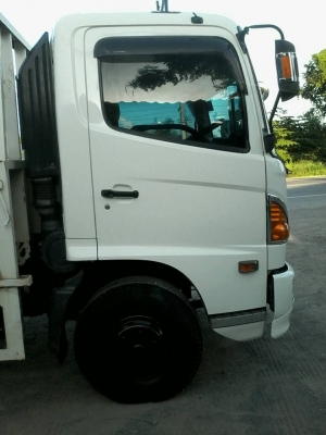 6ล้อHino FC9J Mega500ปี56ยูโร3เครื่อง145แรงกระบะเหล็กยาว5.50เมตร 6ล้อHino FC9J Mega500ปี56ยูโร3เครื่อง145แรงกระบะเหล็กยาว5.50เมตร