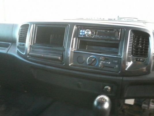 6ล้อHino FC9J Mega500ปี56ยูโร3เครื่อง145แรงกระบะเหล็กยาว5.50เมตร 6ล้อHino FC9J Mega500ปี56ยูโร3เครื่อง145แรงกระบะเหล็กยาว5.50เมตร