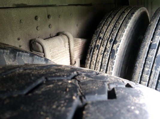 10ล้อตู้เปียก195แรง...HINO FL3HNKA-10683 เครื่องHO7D-A88627...รถปี2536 สภาพดี..สวย เล่มพร้อม