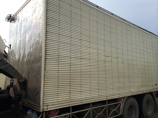 10ล้อตู้เปียก195แรง...HINO FL3HNKA-10683 เครื่องHO7D-A88627...รถปี2536 สภาพดี..สวย เล่มพร้อม