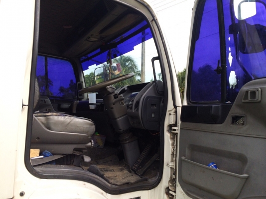 10ล้อตู้เปียก195แรง...HINO FL3HNKA-10683 เครื่องHO7D-A88627...รถปี2536 สภาพดี..สวย เล่มพร้อม