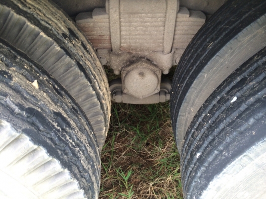 10ล้อตู้เปียก195แรง...HINO FL3HNKA-10683 เครื่องHO7D-A88627...รถปี2536 สภาพดี..สวย เล่มพร้อม