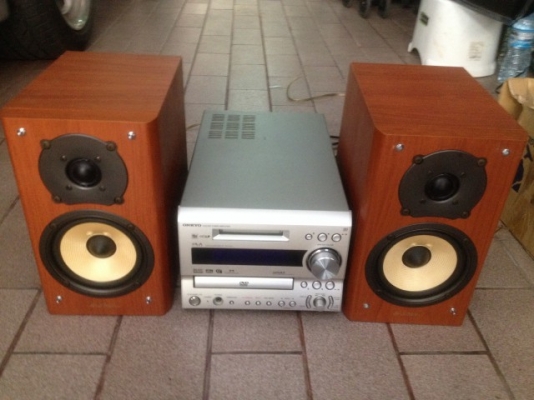 ONKYO DVD MD TUNER AMPLIFIER FR 7GXDV เก่าญี่สภาพสวยใช้ไฟ100V