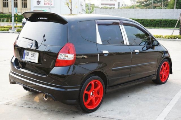 2005 HONDA JAZZ 1.5 สวยพร้อมขับ