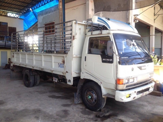 รถหกล้อ FC2W5 HINO 5.5 เมตร ใช้งานได้ รถหกล้อ FC2W5 HINO 5.5 เมตร ใช้งานได้
