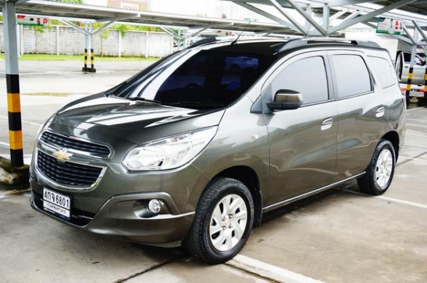 2015 CHEVROLET SPIN 1.5 LTZ