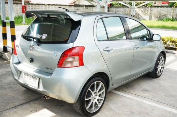 2006 TOYOTA YARIS 1.5 E