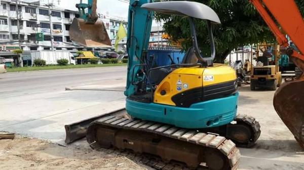 ขาย KOBOTA U40-3 มาใหม่ เก่าญี่ปุ่น  สภาพสวยมากๆ  ใช้งานน้อย  ระบบคล่อง  ปัีมนิ้ว   สนใจโทร 089-3818694  ดวงนภา