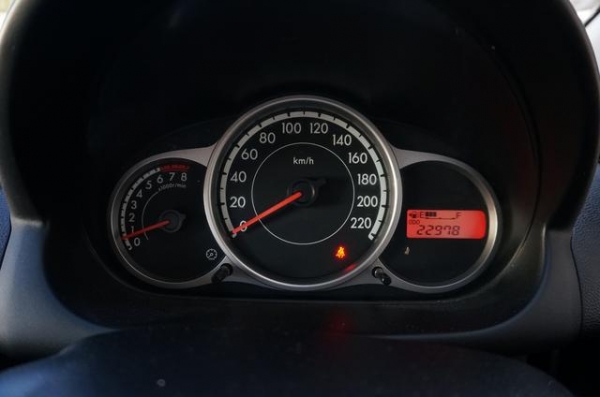 2013 MAZDA MAZDA 2 1.5 Groove 2013 MAZDA MAZDA 2 1.5 Groove