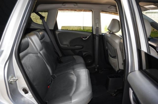 2009 HONDA JAZZ 1.5 i-VTEC SV