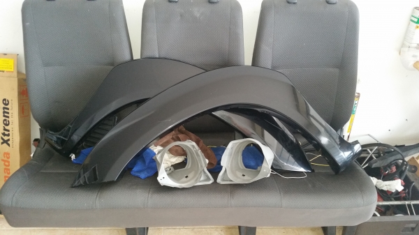 ชุดหน้าวีโก้ 2010 สีดำแท้เดิมโรงงาน ไม่บุบ ไม่ชน