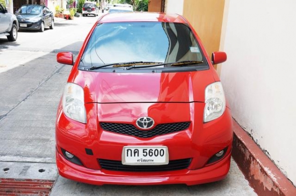 2007 TOYOTA YARIS 1.5 E