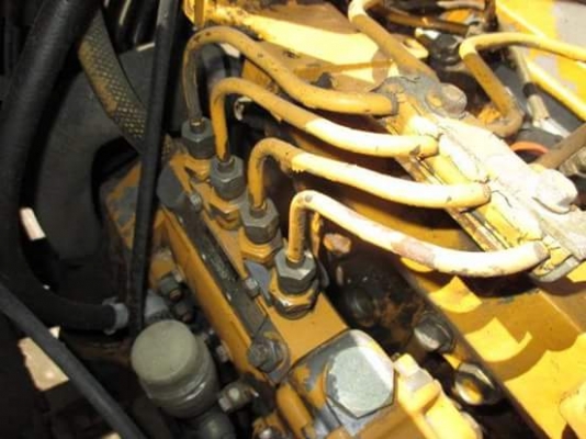 ขายรถขุด KOMATSU รุ่น PC60-6 เก่านอกแท้ มีเอกสารใบอินวอย รถไม่เคยใช้งานในไทย สนใจโทร : 099-907-9273 กิ๊ฟ