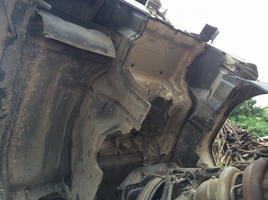 10ล้อดั้ม320แรง..ISUZU FXZ23NZH2 4-7001852 ปลายปี49..รถบรรทุกเม็ดข้าวโพด มีระบบลาก รถสวย ยางสวย..