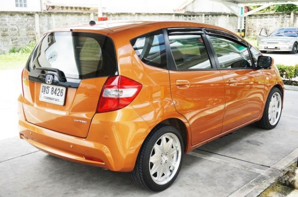 2011 HONDA JAZZ 1.5 i-VTEC V รายได้รวมเกิน 18,000 ซื้อคนเดียวจบไม่ต้องค้ำ 2011 HONDA JAZZ 1.5 i-VTEC V รายได้รวมเกิน 18,000 ซื้อคนเดียวจบไม่ต้องค้ำ