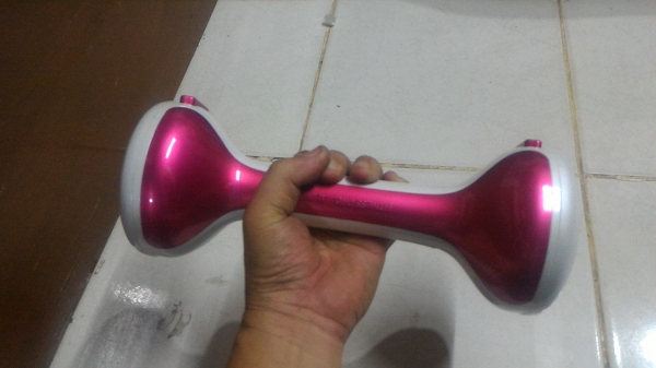 ดัมเบลยกน้ำหนักแบบสั่นได้ ALINCO ขนาด 1 กก. ของใหม่ช่วยให้การยกมีขยับตามการสั่น