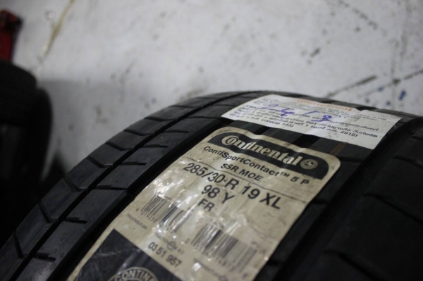 ยาง Continental Contact5 (runfalt) 285/30R19