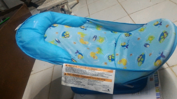 ที่นอนอาบน้ำเด็ก Soft  Bath  Chair ช่วยให้การอาบน้ำเด็กเป็นเรื่องง่ายๆขึ้นมาทั่นที่