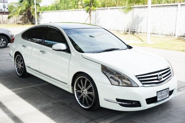2010 NISSAN TEANA 200 XL